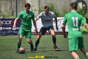<a href="https://st.getinfootball.com/albums/1081591/6467151e65cda_1920.jpg" target="_blank">Descarcă</a>