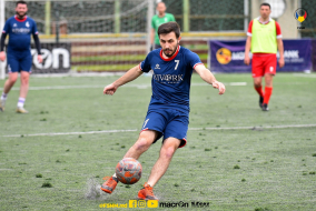 <a href="https://st.getinfootball.com/albums/1081593/6467165133c97_1920.jpg" target="_blank">Descarcă</a>