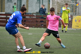 <a href="https://st.getinfootball.com/albums/1081595/64671757f13a4_1920.jpg" target="_blank">Descarcă</a>