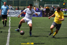 <a href="https://st.getinfootball.com/albums/1081599/6467193cc96c0_1920.jpg" target="_blank">Descarcă</a>
