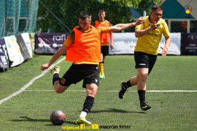 <a href="https://st.getinfootball.com/albums/1081602/64671ab3e20e6_1920.jpg" target="_blank">Descarcă</a>