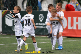 <a href="https://st.getinfootball.com/albums/1081603/64671ba24ef19_1920.jpg" target="_blank">Descarcă</a>