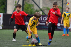 <a href="https://st.getinfootball.com/albums/1081604/64671c3215105_1920.jpg" target="_blank">Descarcă</a>
