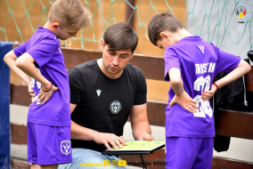 <a href="https://st.getinfootball.com/albums/1081605/64671cbdeb344_1920.jpg" target="_blank">Descarcă</a>