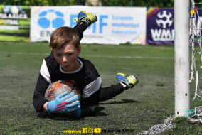 <a href="https://st.getinfootball.com/albums/1081606/64671dbc7c0c5_1920.jpg" target="_blank">Descarcă</a>