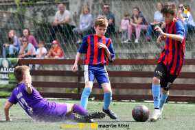 <a href="https://st.getinfootball.com/albums/1081610/6467212746667_1920.jpg" target="_blank">Descarcă</a>