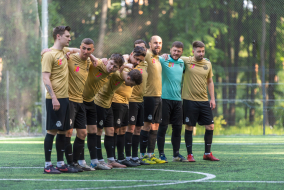 <a href="https://st.getinfootball.com/albums/1081614/646b51d8d5666_1920.jpg" target="_blank">Завантажити оригінал</a>