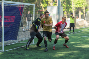 <a href="https://st.getinfootball.com/albums/1081614/646b51fd340ea_1920.jpg" target="_blank">Завантажити оригінал</a>
