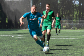 <a href="https://st.getinfootball.com/albums/1081620/646b5842528db_1920.jpg" target="_blank">Завантажити оригінал</a>