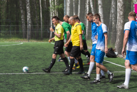 <a href="https://st.getinfootball.com/albums/1081664/646c9209d0479_1920.jpg" target="_blank">Завантажити оригінал</a>