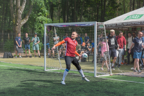 <a href="https://st.getinfootball.com/albums/1081664/646c921af1e2b_1920.jpg" target="_blank">Завантажити оригінал</a>