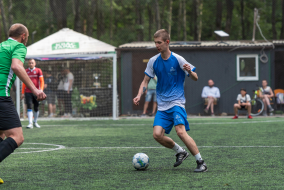 <a href="https://st.getinfootball.com/albums/1081664/646c92298b532_1920.jpg" target="_blank">Завантажити оригінал</a>