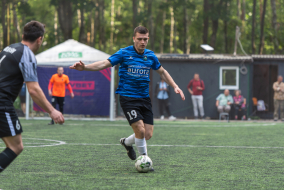 <a href="https://st.getinfootball.com/albums/1081665/646c92f6b0530_1920.jpg" target="_blank">Завантажити оригінал</a>