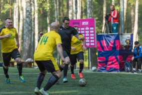 <a href="https://st.getinfootball.com/albums/1081666/646c93faa3990_1920.jpg" target="_blank">Завантажити оригінал</a>