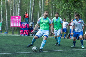 <a href="https://st.getinfootball.com/albums/1081668/646c9590a5d8d_1920.jpg" target="_blank">Завантажити оригінал</a>