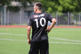 <a href="https://st.getinfootball.com/albums/1081679/646cfe1803300_1920.jpg" target="_blank">Завантажити оригінал</a>