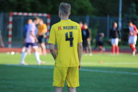 <a href="https://st.getinfootball.com/albums/1081686/646d0b32bc7a4_1920.jpg" target="_blank">Завантажити оригінал</a>