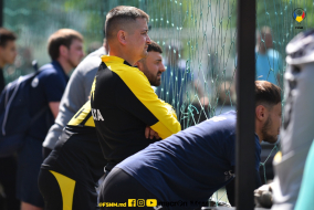 <a href="https://st.getinfootball.com/albums/1081720/6470496bca762_1920.jpg" target="_blank">Descarcă</a>