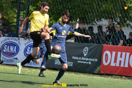 <a href="https://st.getinfootball.com/albums/1081722/64704ab38bca7_1920.jpg" target="_blank">Copiază originalul</a>