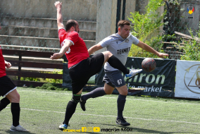 <a href="https://st.getinfootball.com/albums/1081730/647061430904a_1920.jpg" target="_blank">Descarcă</a>