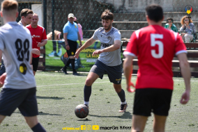 <a href="https://st.getinfootball.com/albums/1081730/647061491d3d9_1920.jpg" target="_blank">Descarcă</a>