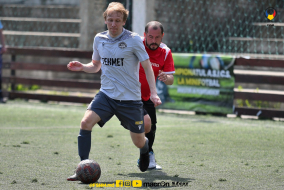 <a href="https://st.getinfootball.com/albums/1081730/64706151836cb_1920.jpg" target="_blank">Descarcă</a>