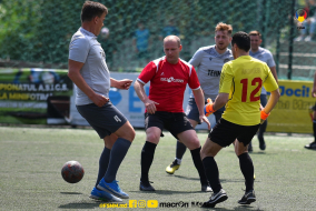 <a href="https://st.getinfootball.com/albums/1081730/64706158cd6a2_1920.jpg" target="_blank">Descarcă</a>