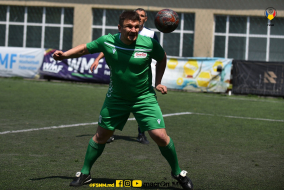 <a href="https://st.getinfootball.com/albums/1081731/647061e784da2_1920.jpg" target="_blank">Descarcă</a>