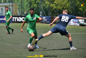 <a href="https://st.getinfootball.com/albums/1081731/647061e8abe05_1920.jpg" target="_blank">Descarcă</a>