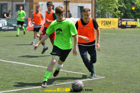 <a href="https://st.getinfootball.com/albums/1081733/6470659394683_1920.jpg" target="_blank">Descarcă</a>