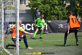 <a href="https://st.getinfootball.com/albums/1081733/647065983c58d_1920.jpg" target="_blank">Descarcă</a>
