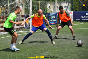 <a href="https://st.getinfootball.com/albums/1081733/647065a4bbfeb_1920.jpg" target="_blank">Descarcă</a>