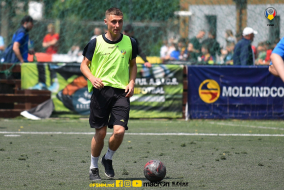 <a href="https://st.getinfootball.com/albums/1081739/64706c9ed7dff_1920.jpg" target="_blank">Descarcă</a>