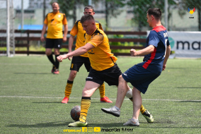 <a href="https://st.getinfootball.com/albums/1081740/64706e6513830_1920.jpg" target="_blank">Descarcă</a>