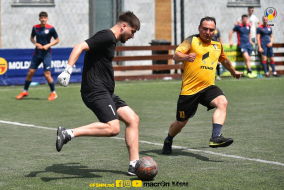 <a href="https://st.getinfootball.com/albums/1081740/64706e6e22805_1920.jpg" target="_blank">Descarcă</a>