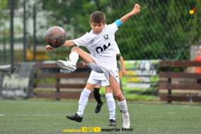 <a href="https://st.getinfootball.com/albums/1081742/64706fdd232a3_1920.jpg" target="_blank">Descarcă</a>