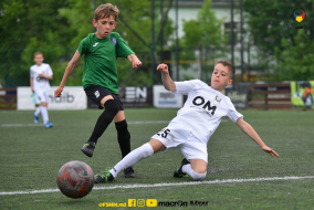 <a href="https://st.getinfootball.com/albums/1081742/64706ff94aca8_1920.jpg" target="_blank">Descarcă</a>