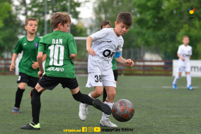 <a href="https://st.getinfootball.com/albums/1081742/647070030b649_1920.jpg" target="_blank">Descarcă</a>
