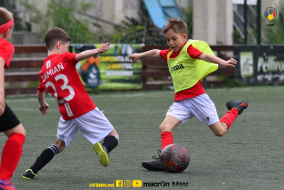 <a href="https://st.getinfootball.com/albums/1081743/647070a7ede1d_1920.jpg" target="_blank">Descarcă</a>