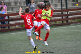<a href="https://st.getinfootball.com/albums/1081743/647070acaa9f4_1920.jpg" target="_blank">Descarcă</a>