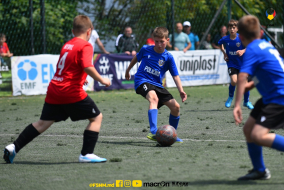 <a href="https://st.getinfootball.com/albums/1081747/64707447325c6_1920.jpg" target="_blank">Descarcă</a>