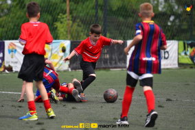 <a href="https://st.getinfootball.com/albums/1081749/647075753c1b5_1920.jpg" target="_blank">Descarcă</a>