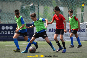 <a href="https://st.getinfootball.com/albums/1081750/6470766aa70a9_1920.jpg" target="_blank">Descarcă</a>