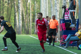<a href="https://st.getinfootball.com/albums/1081762/647491f8aa84e_1920.jpg" target="_blank">Завантажити оригінал</a>