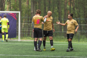 <a href="https://st.getinfootball.com/albums/1081763/647493229340d_1920.jpg" target="_blank">Завантажити оригінал</a>