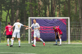 <a href="https://st.getinfootball.com/albums/1081765/64749533bfe74_1920.jpg" target="_blank">Завантажити оригінал</a>