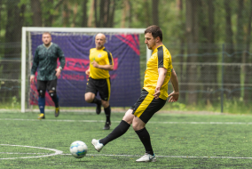 <a href="https://st.getinfootball.com/albums/1081768/647497c236900_1920.jpg" target="_blank">Завантажити оригінал</a>