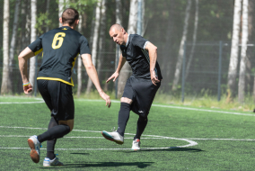 <a href="https://st.getinfootball.com/albums/1081814/6475a4d2cdcc0_1920.jpg" target="_blank">Завантажити оригінал</a>