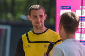 <a href="https://st.getinfootball.com/albums/1081814/6475a5191e027_1920.jpg" target="_blank">Завантажити оригінал</a>