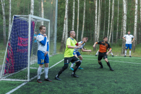 <a href="https://st.getinfootball.com/albums/1081818/6475a7fee9402_1920.jpg" target="_blank">Завантажити оригінал</a>